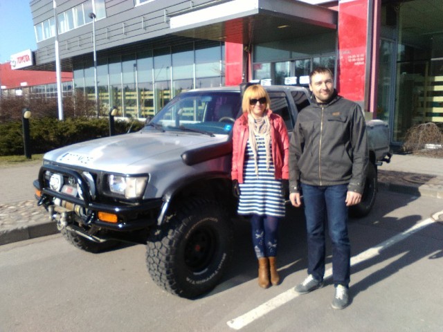 Vägevaim jahiauto autode päeval