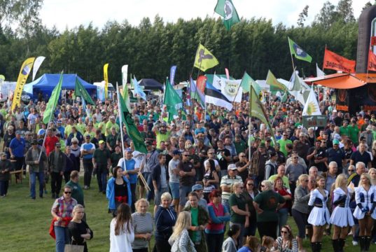 Valminud on jahimeeste kokkutuleku 2016 video.
