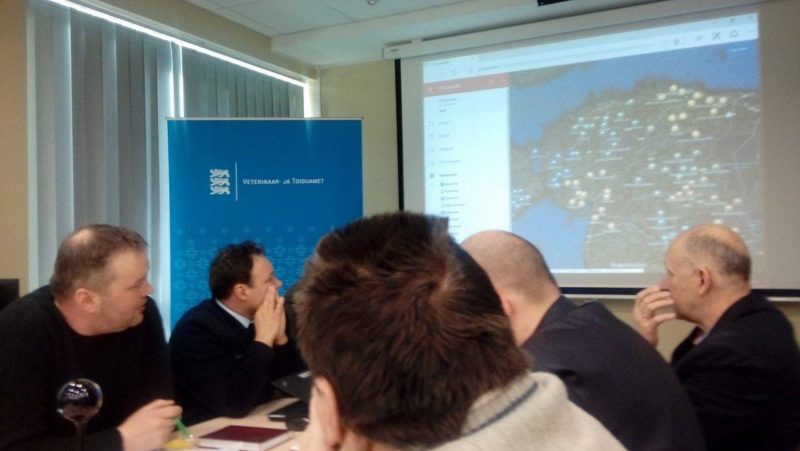 Arutelu konteinerite üle.