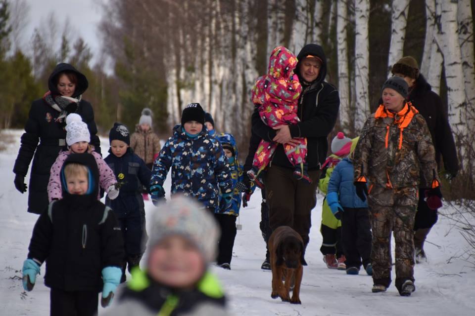 Lapsed käisid metsloomadele süüa viimas. Foto: Aruvälja lasteaed