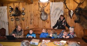 Aruvälja lapsed käisid Pärnu jahimeeste tegemisi kaemas