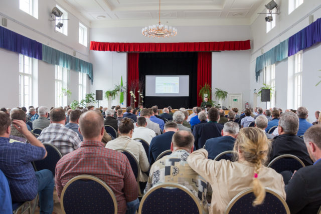 Volikogu koosolek 17