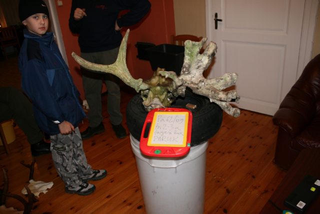 f 3 Jaarja paruk dets 2009