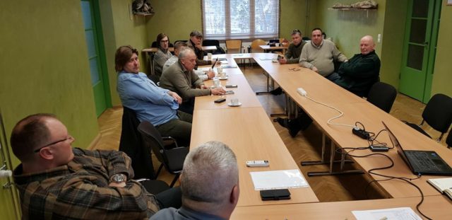 linnujahikorraldajate ümarlaud