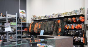 Jahiriided.ee pakub kokkutulekul laias valikus riietust ning varustust igale maitsele!