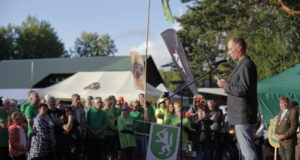 VIDEO! 100 PÄRNUS! Soome jahimeeste seltsi president on tihedalt Eestiga seotud