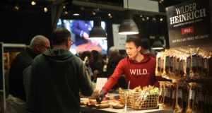 GALERII! Tänavuse jahimessi raames toimub ka ulukilihafestival