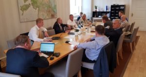 Riigikogus arutati pliiteemat