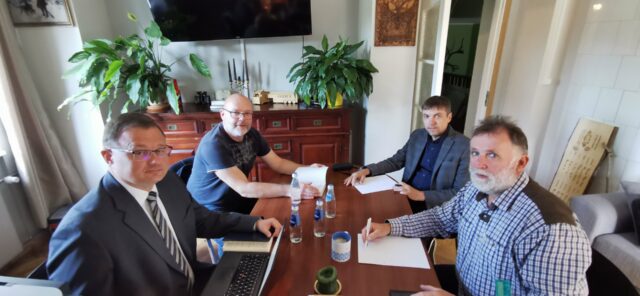 üks kindlustus koosolek