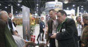 EJS-i esindaja hindas maailmanäituse raames trofeesid