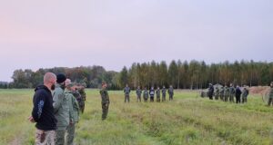 Kaitseliidu noored käisid teist aastat koos jahimeestega laagris