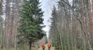 Voka jahimehed ehitavad Konju lasketiiru naabrusse jahi- ja õppehoone