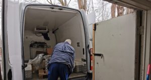 Linnuse Jahiselts annetas konserve