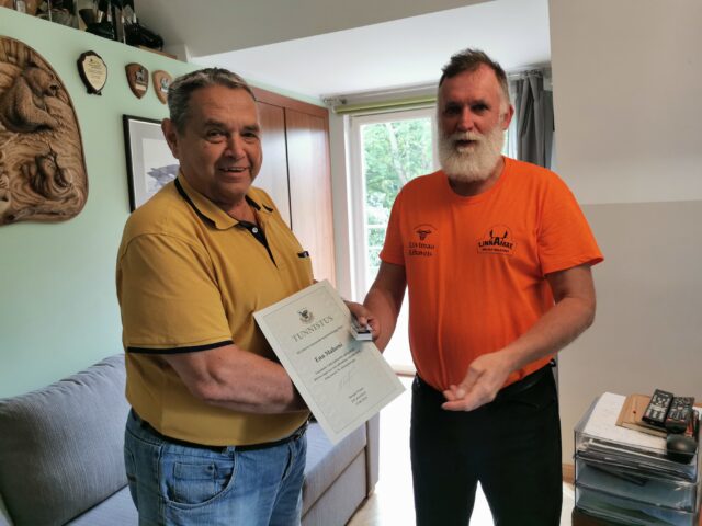 enn mahoni ja tõnis korts