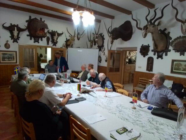 trofeekomisjoni koosolek tsehhis