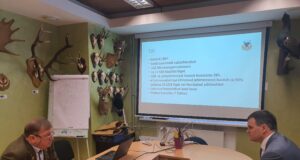 Keskkonnaminister väisas EJS-i