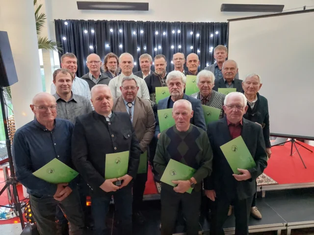 saare aumärkide saajad