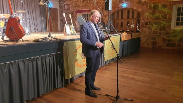 põlva js lõpupidu 24-15