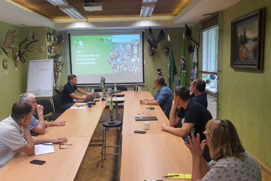 Kokkutulekust tehti kokkuvõtteid Kokkutuleku toimkond. Foto EJS