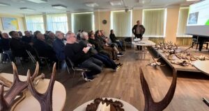 Kehtnas toimus põdrakarja majandamise koolitus